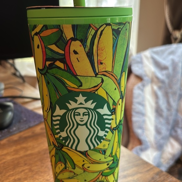 FARM Rio x Starbucks Board Banana 24oz Tumbler - Picture 4 of 4